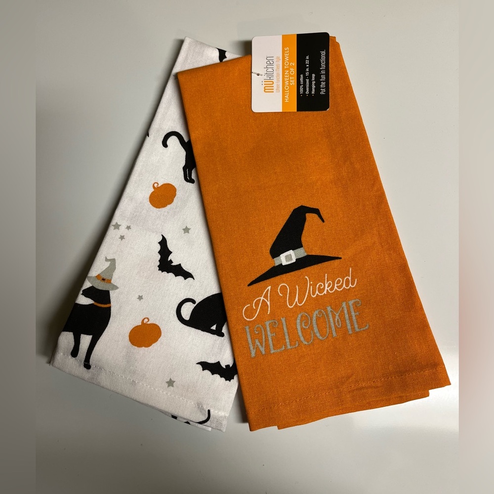 NEW 2 HALLOWEEN WITCHY TEA TOWELS
